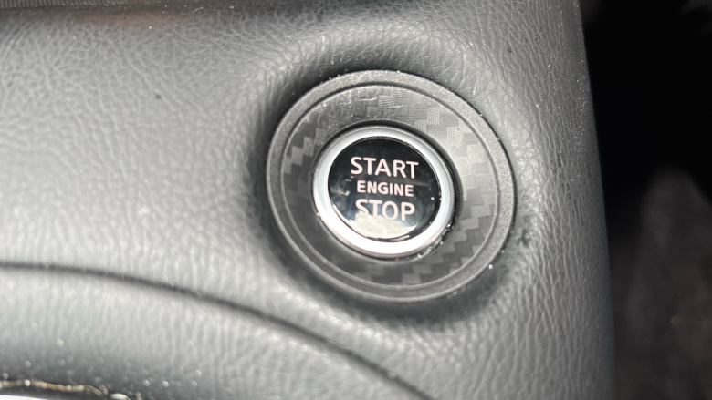 Nissan Juke 1.0 DiG-T 114 N-Connecta 5dr Petrol Hatchback